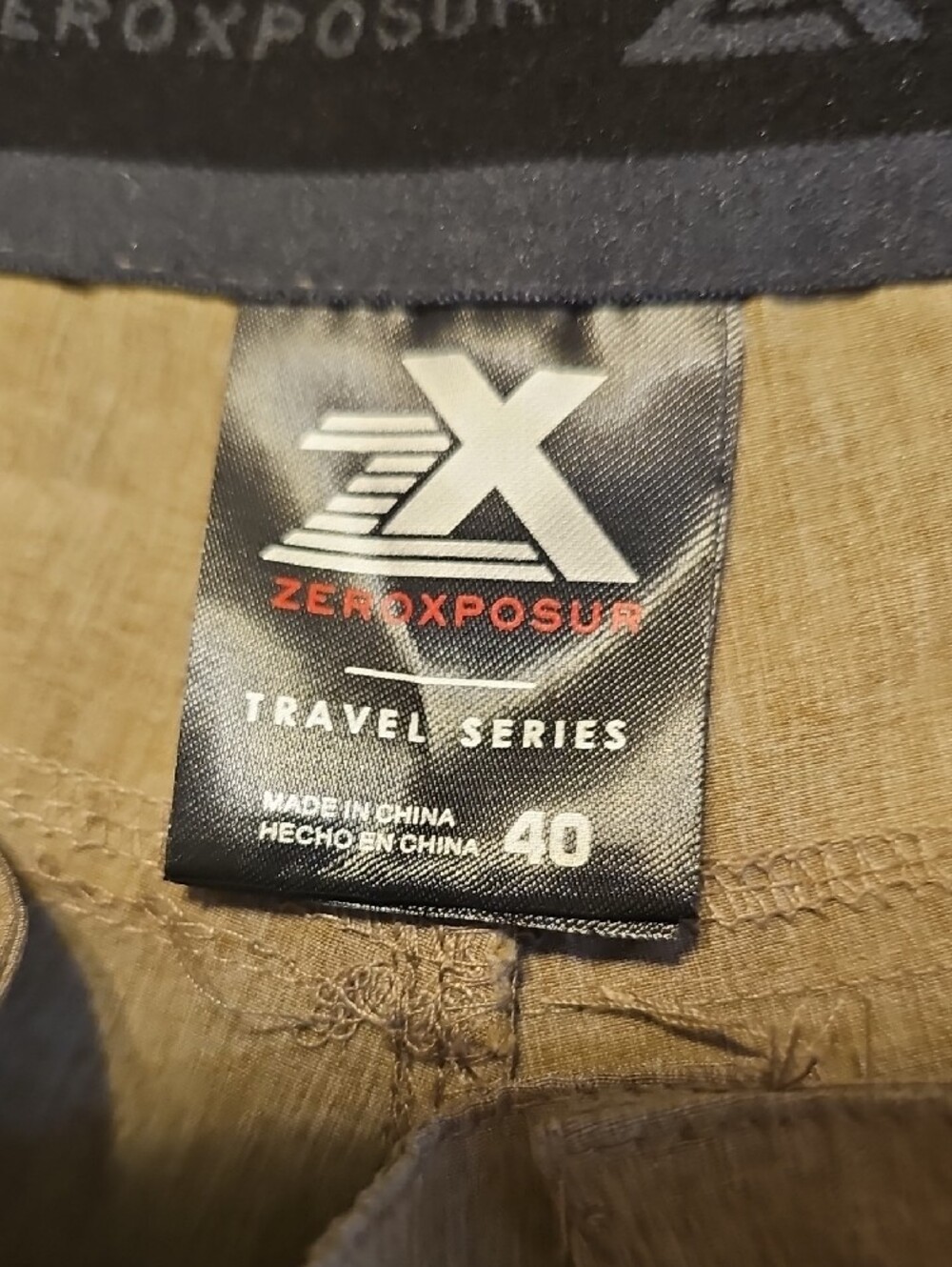 ZeroXposur Men's Flat Front Shorts in Heather Khaki - Picture 2 of 4